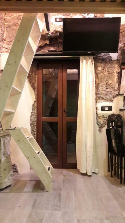 L'Arco Di Sersa Ricco del Golfo di Spezia Luaran gambar