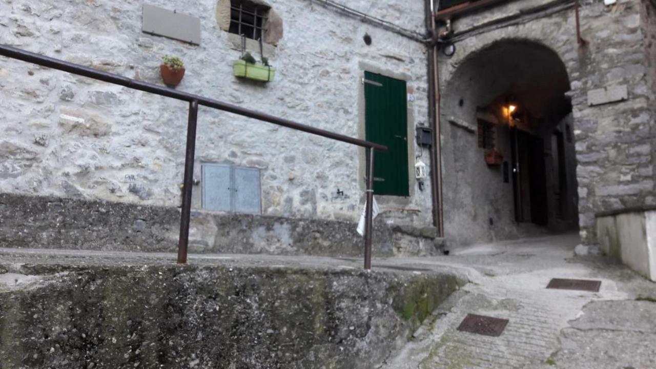 L'Arco Di Sersa Ricco del Golfo di Spezia Luaran gambar